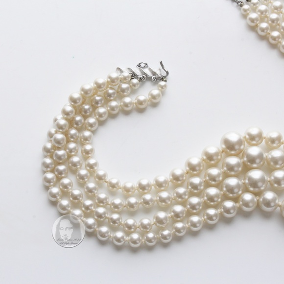 Vintage Pearl Necklace Multistrand Choker Style Glass Faux Pearls 1960s - Picture 6 of 12